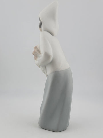 Lladro Shepherdess Girl with Rooster Hand Made In Spain Porcelain Figurine 8"
