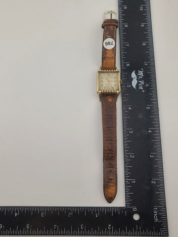 Vintage Classic Mens Deco 1950's 17j BENRUS 10K Gold Filled Dress Watch. Works
