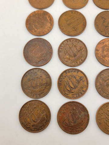 Lot Of 28 Queen Elizabeth II 1954-69 Great Britain Half Penny UK 1/2 Pence Coin
