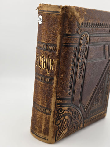 ANTIQUE 19TH C VICTORIAN BROWN CABINET TIN TYPE PHOTO FAMILY ALBUM. ALMOST FULL.