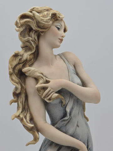 Giuseppe Armani Capodimonte Members Only Collection Figurine "Venere Venus" 1993