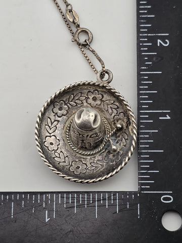 Vintage Taxco 925 Sterling Silver Mexico Sombrero Hat Pendant Necklace.