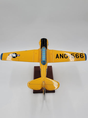 Vintage Collectible Mastercarft TBF/TBM-3 Avenger USN Model 1/32 W Display Stand