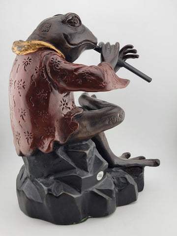 RARE HEAVY LARGE BRONZE SCULPTURE " FROG WITH LEGS CROSSED PLAYING FLUTE" 10 Lbs