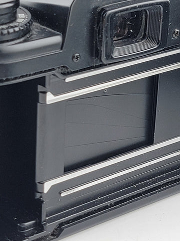 Nikon EM Film Camera + Series E Zoom 36-72mm F/3.5 Lens + Speedlight SB-E Flash