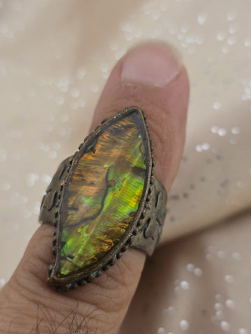 Vintage ABALONE RING OFFSET MARQUIS SILVERTONE 4 LEAF CLOVERS ON BAND SIZE 7