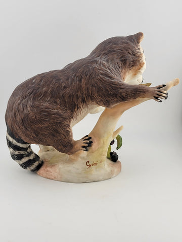 Vintage Cybis Raffles The Raccoon 7" Porcelain Figure Figurine. VG Cond.