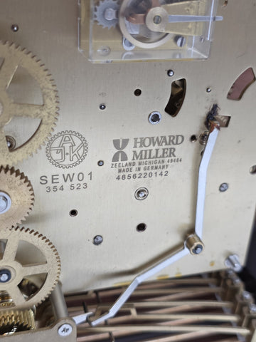 Howard Miller Thomas Tompion Mantel Clock 354-523 Windsor Cherry Triple Chime VG