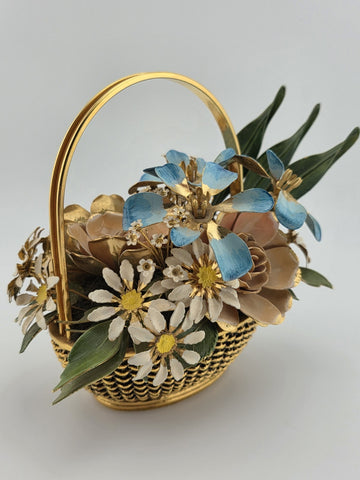 Vintage 1977 Gloria Vanderbilt Flowers of the Seasons Summer Boquet Metal Basket