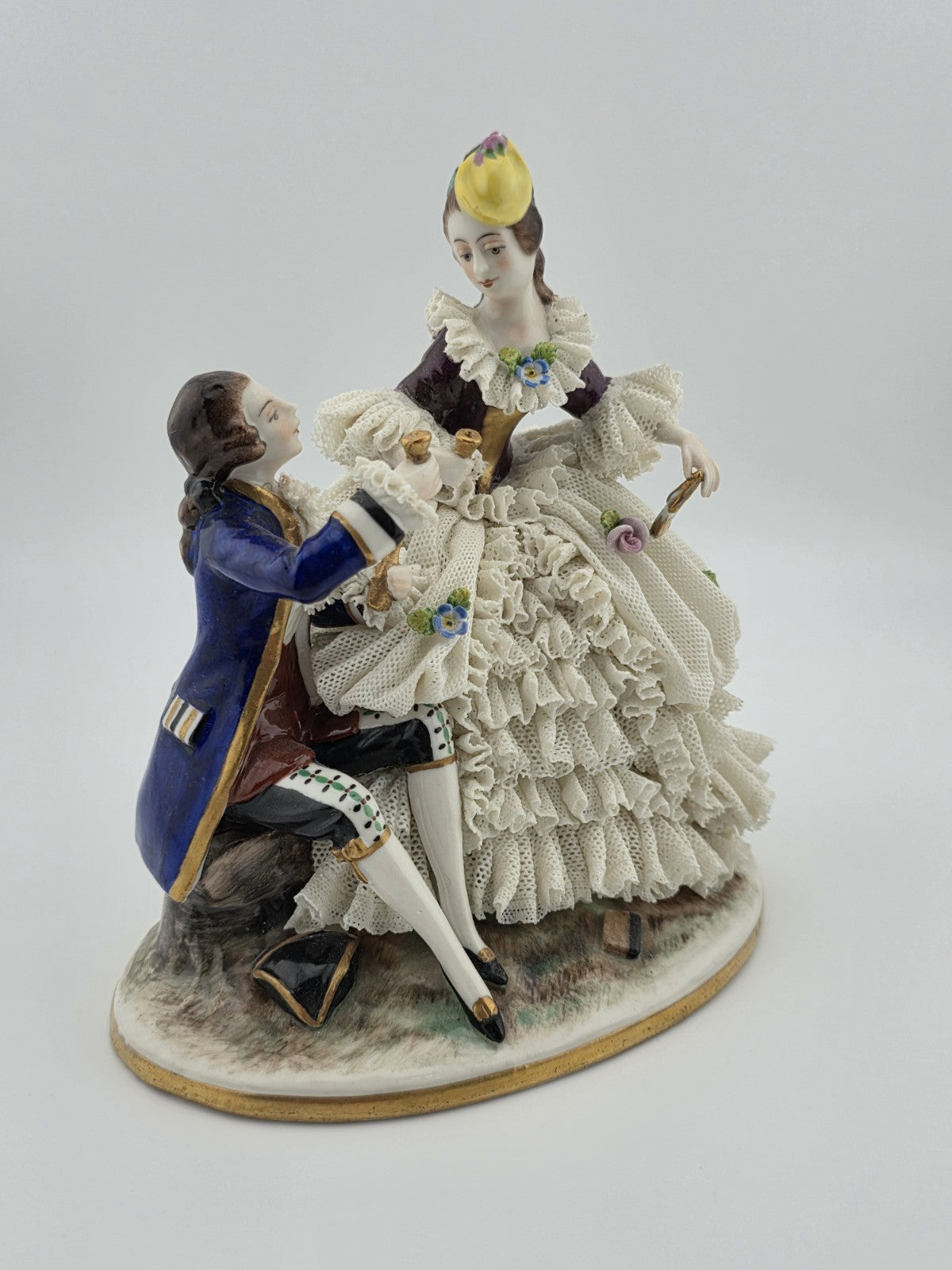 Vintage Sitzendorf Germany Lace Porcelain Courtship Scene Figurine Crown Mark.
