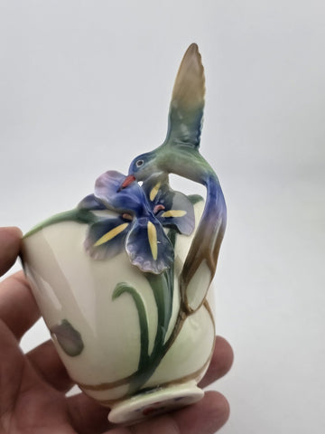 Set Of 4 FRANZ Porcelain Teacup Sculptural Floral Art Cups Hummingbird Ladybug
