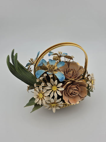 Vintage 1977 Gloria Vanderbilt Flowers of the Seasons Summer Boquet Metal Basket