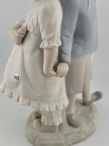 Lladro Children Puppy Love Porcelain  Figurine MADE IN SPAIN 1127 Retired Matte