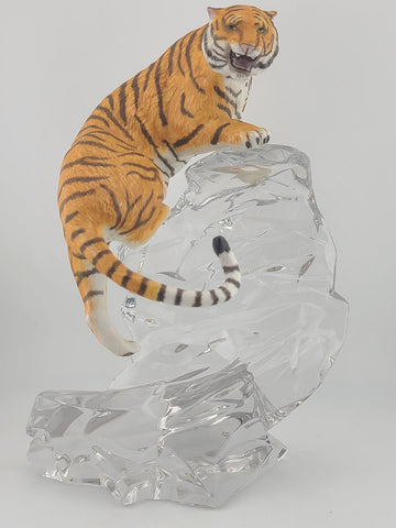 VTG Franklin Mint Bengal Tiger on a Crystal Glass Rock Sculpture 9.5" Mint Cond.