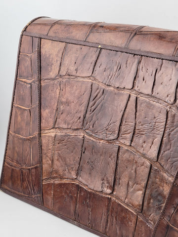 Antique Fabulous Caramel 1940's-50's Genuine Hornback Alligator Purse.