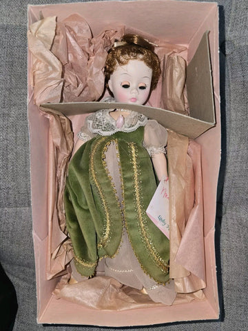 Rare Vintage Madame Alexander doll Lady Hamilton MIB w/tag d6 new in box