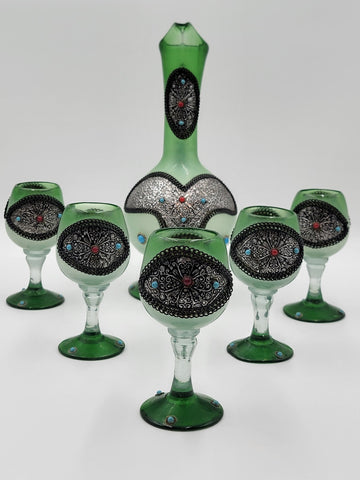 Gorgeous Vintage One Of A Kind Green Emerald Highly Ornate Pitcher & 5 Glasses