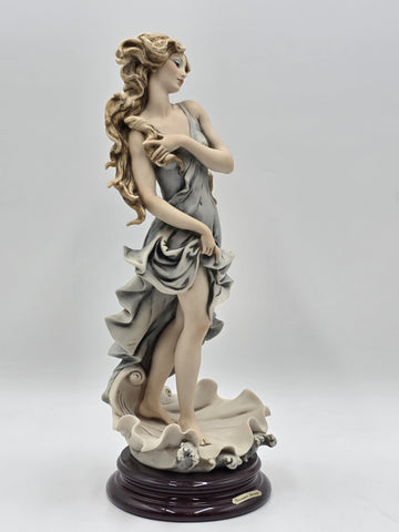 Giuseppe Armani Capodimonte Members Only Collection Figurine "Venere Venus" 1993