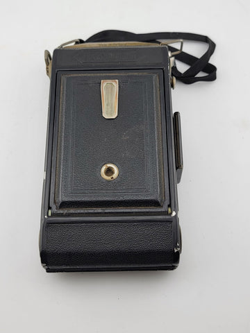 Vintage Photographic Zeiss Ikon Derval Ikomat Camera with Leather Case. Untested