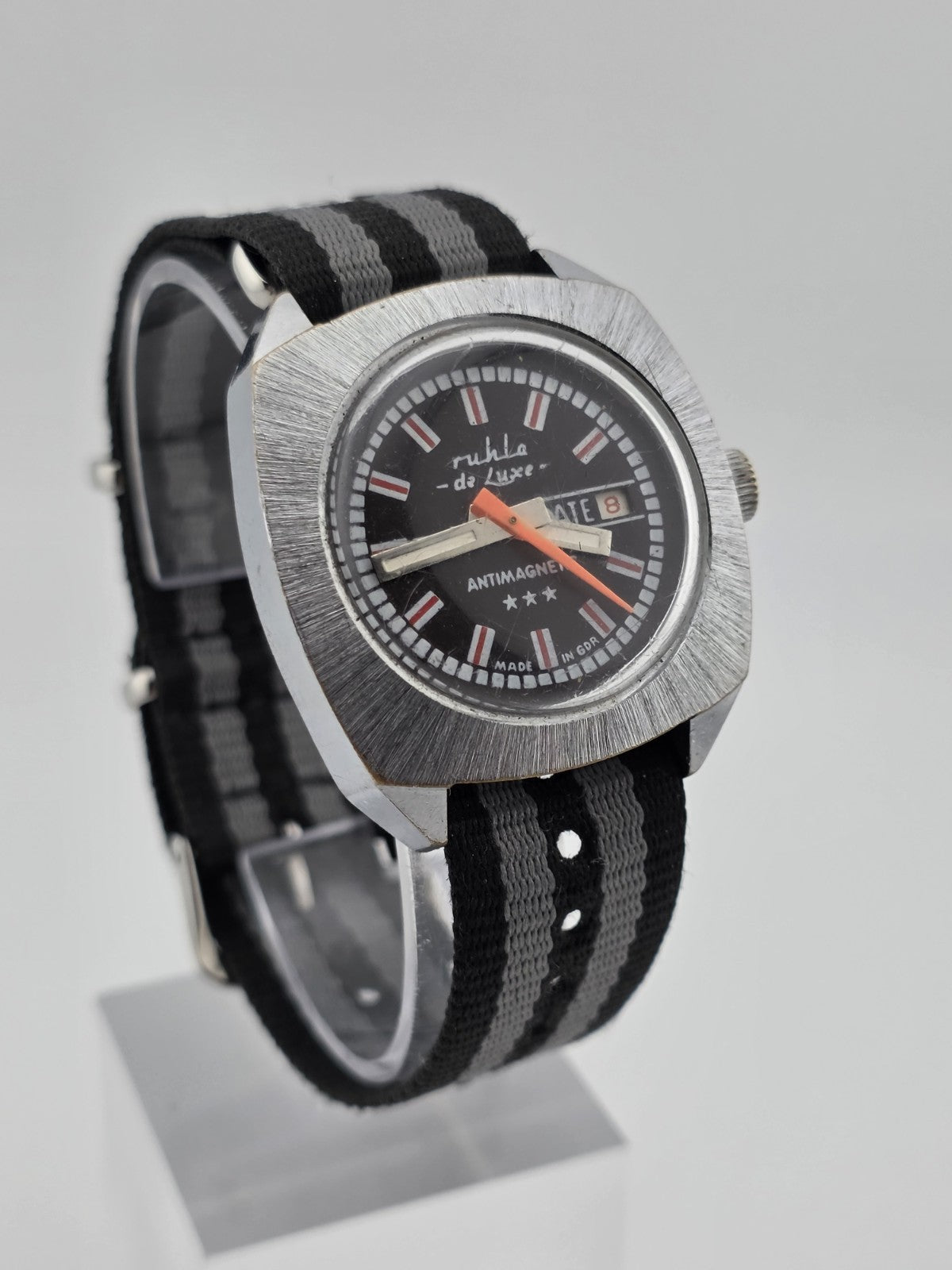 1970 German Ruhla De Luxe GDR Mechanical Day Date 37mm Cushion Case Watch Works