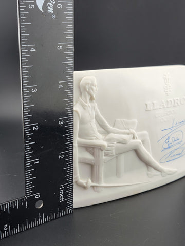 Lladro Collectors Society Don Quixote Porcelain Bisque Plaque With Shellback.
