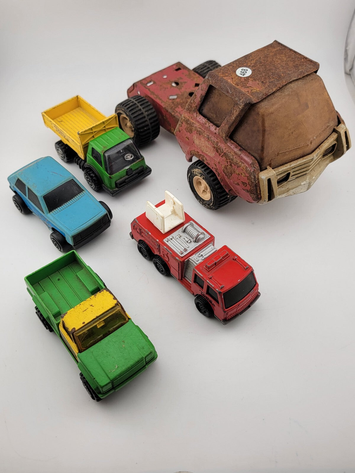 Lot Of 5 Small Vintage Collectible Tonka Cars And Trucks.
