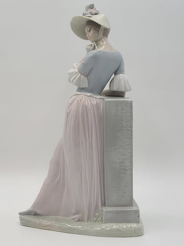 Vintage Large Lladro Retired Stunning Mint Condition Perfect #4850 Esthetic Pose