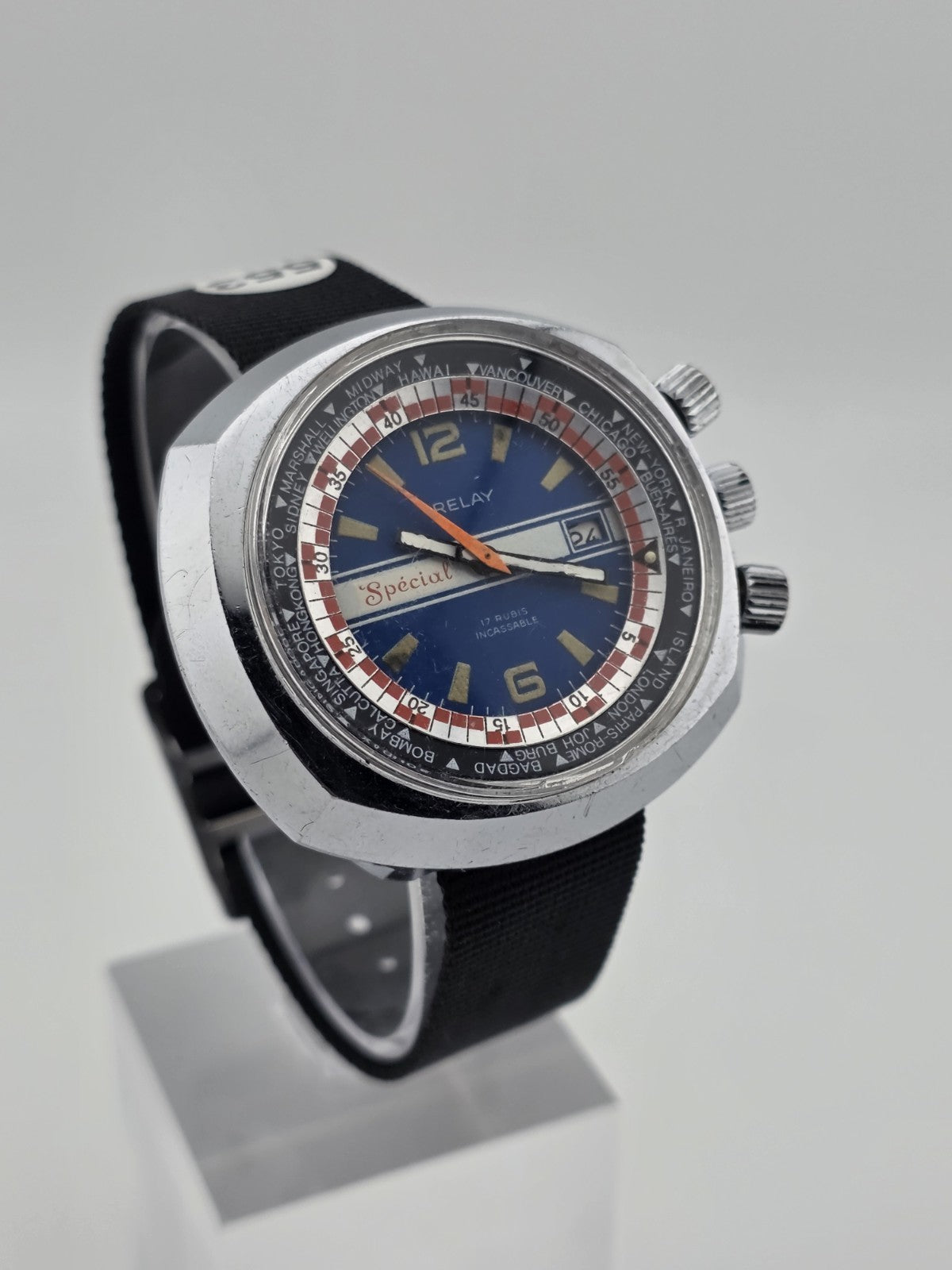 RARE RELAY SPÉCIAL - VINTAGE DIVER MEN'S WATCH / HERREN TAUCHER UHR. WORKS.
