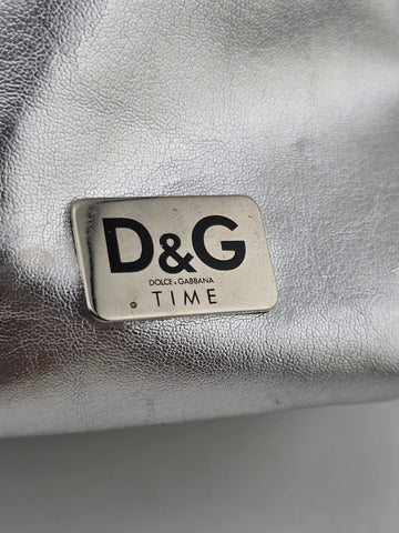 Vintage 2in Thick Dolce & Gabbana Logo Cuff Bangle 81AG White & Silver. 7 Inch