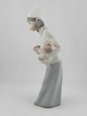 Lladro Shepherdess Girl with Rooster Hand Made In Spain Porcelain Figurine 8"