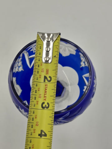 Nachtmann Saphire Blue Lead Crystal Wine Glass Grapes Floral Cut 8.5" Stemware