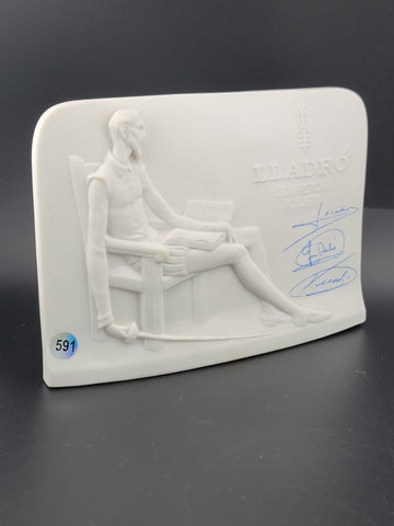 Lladro Collectors Society Don Quixote Porcelain Bisque Plaque With Shellback.