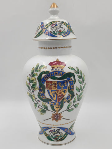 Rare Matching Set Of Chelsea House Heraldic Porcelain Plate Vase & Lidded Urn.