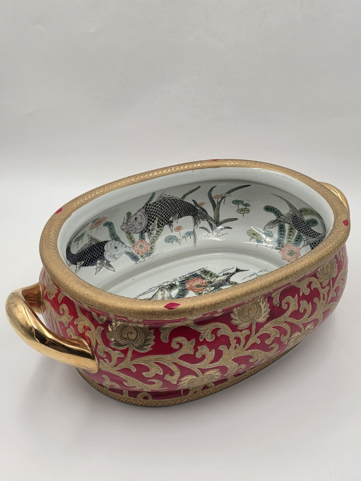 Antique XL Chinese handpainted Red porcelain 24kt gold Oval Footbath, Jardiniere