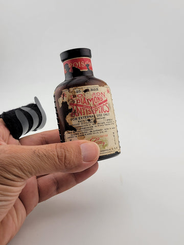 Very Rare Antique POISON Diamond Antiseptics Medicine Bottle W Original Label.