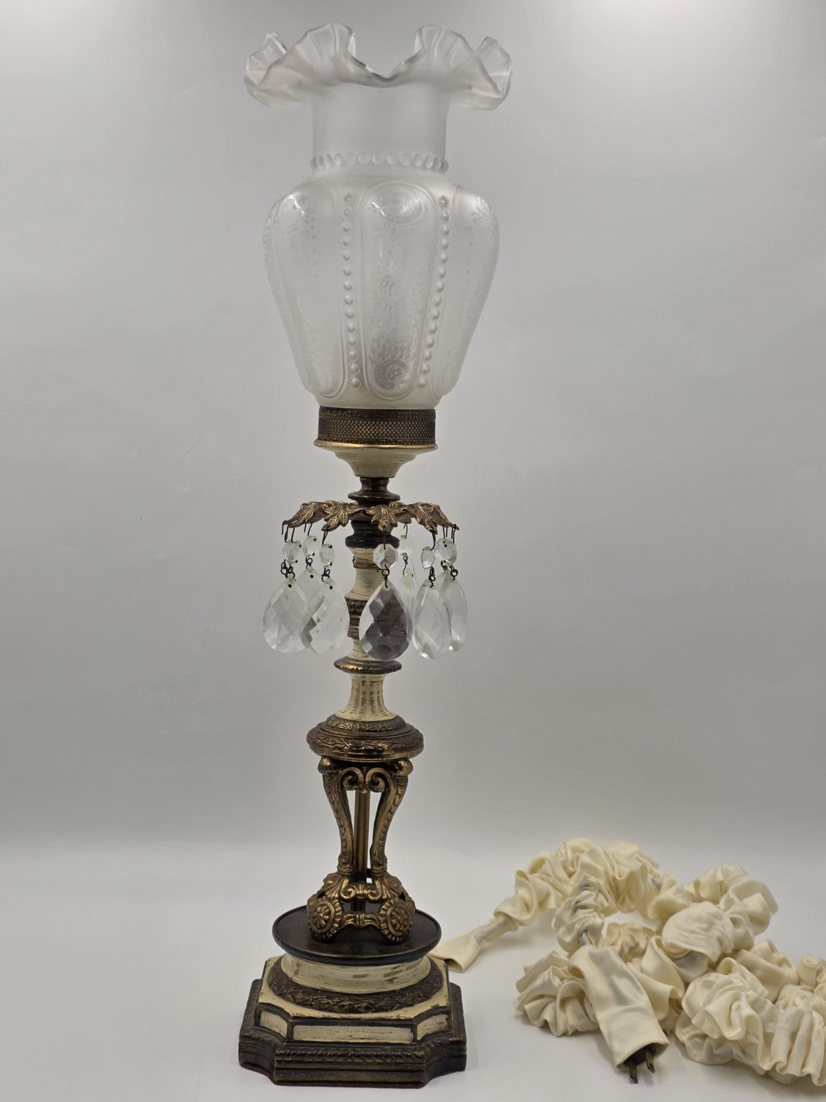 Antique Victorian Converted Table Lamp Etched Glass Shade Prism Drops 24"