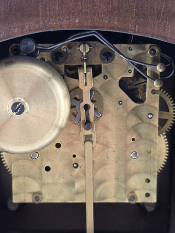 Vintage Warmink WUBA Mantel Shelf Dutch clock 8 day table Hermle striking. Works