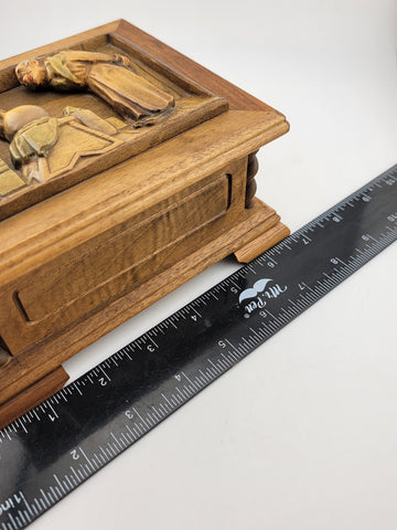 Rare Vintage Collectible Anri 3D Relief Carved Jewley Music Box. Working Cond.