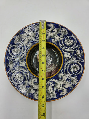 Antique Pair Of Ginori Doccia Renaissance Revival Majolica Portrait Plates c1880