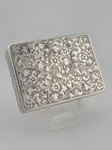 Amazing Antique Italian 800 Silver Cigarette Case Deep Hand Engraving 102 g.