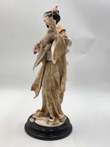 VINTAGE GIUSEPPE ARMANI ITALY FIGURINE MADAME BUTTERFLY 1533C. 621/5000 With COA