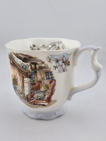 Brambly Hedge Winter Beaker Royal Doulton Tea Cup & 2 Plates 1983  Jill Barklem