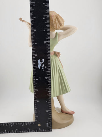 RARE Vintage TENGRA Spain  Porcelain Violinist Figurine 10.5" tall  MINT Cond.