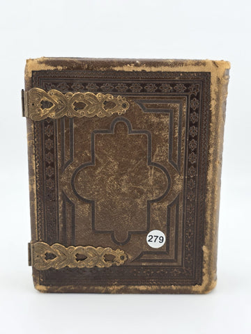 ANTIQUE 19TH C VICTORIAN BROWN CABINET TIN TYPE PHOTO FAMILY ALBUM. ALMOST FULL.