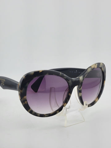 RARE Vintage Authentic PRADA Ladies Havana Matte Brown Sunglasses SPR 12P.