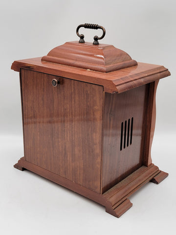 BEAUTIFUL ESKA WIND UP ESKA SHELF MANTEL CLOCK BRAZIL WESTMINSTER CHIMES. As-is.