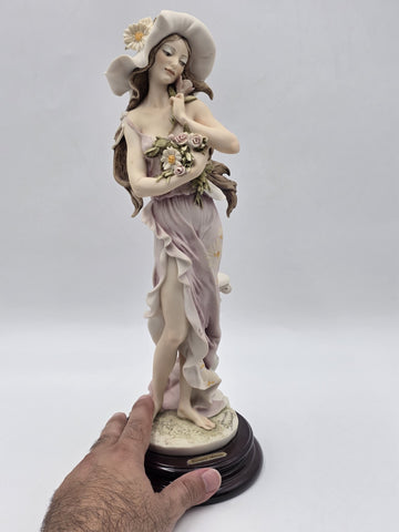 Giuseppe Armani Florence "Flora" 212C 1994 Hand Signed Porcelain Figurine w/ Box