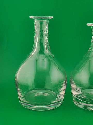 Set Of 2 William Yeoward Crystal Decanters Honeycomb Cut Signed 6.25" & 6.75"