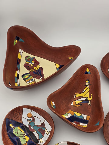 Vtg Keramos Hand Painted Art Pottery Bowl & Plates Lot 7 Mid Century Figurative