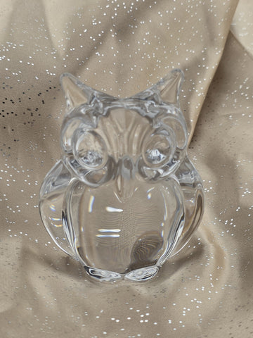 Vintage Daum France Signed Small Heavy Crystal Owl Figurine Paper Weight.